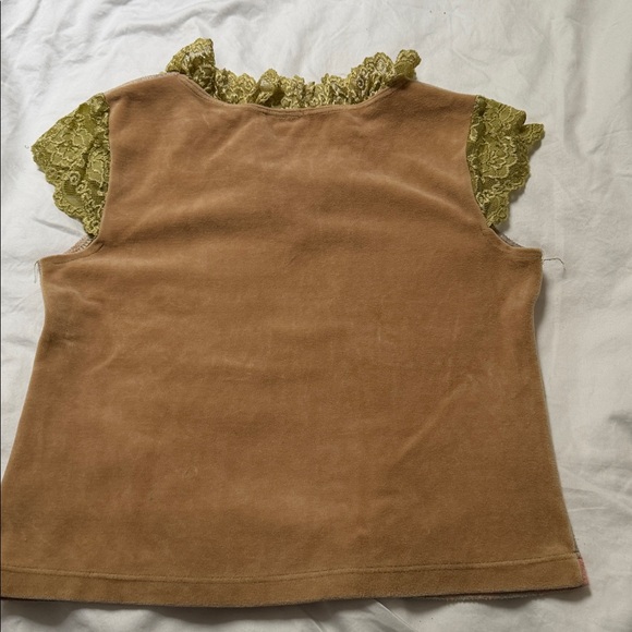 Sara Gold Lace Detail Top - Picture 4 of 5